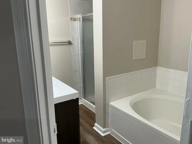 $2,285 | 2020 Alice Avenue, Unit 2020204, Oxon Hill, MD 20745