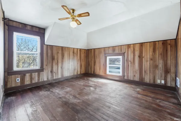 $174,900 | 622 Broadway Street, New Haven, IN 46774