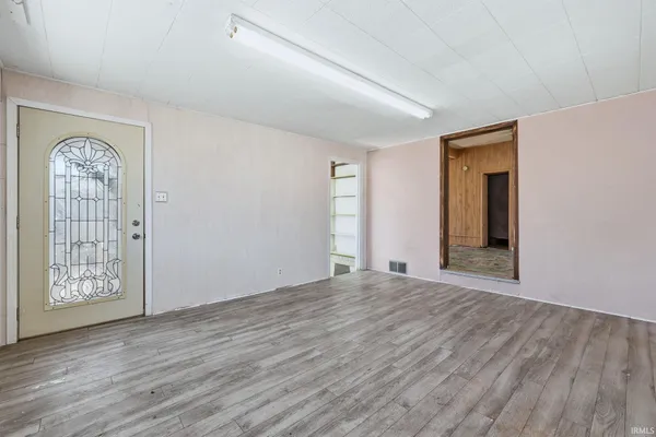 $174,900 | 622 Broadway Street, New Haven, IN 46774