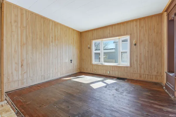 $174,900 | 622 Broadway Street, New Haven, IN 46774