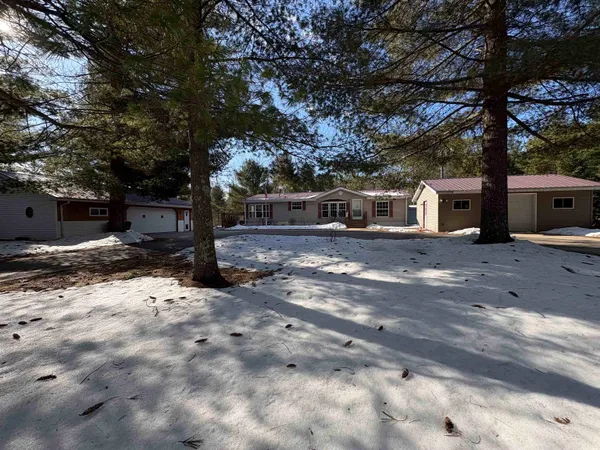 $329,900 | W6449 Old Lake Lane, Shawano, WI 54166