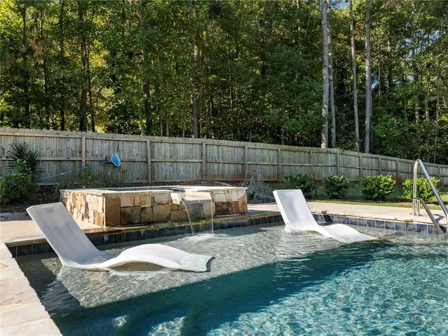 $644,500 | 24 Douglas Drive, Jefferson, GA 30549