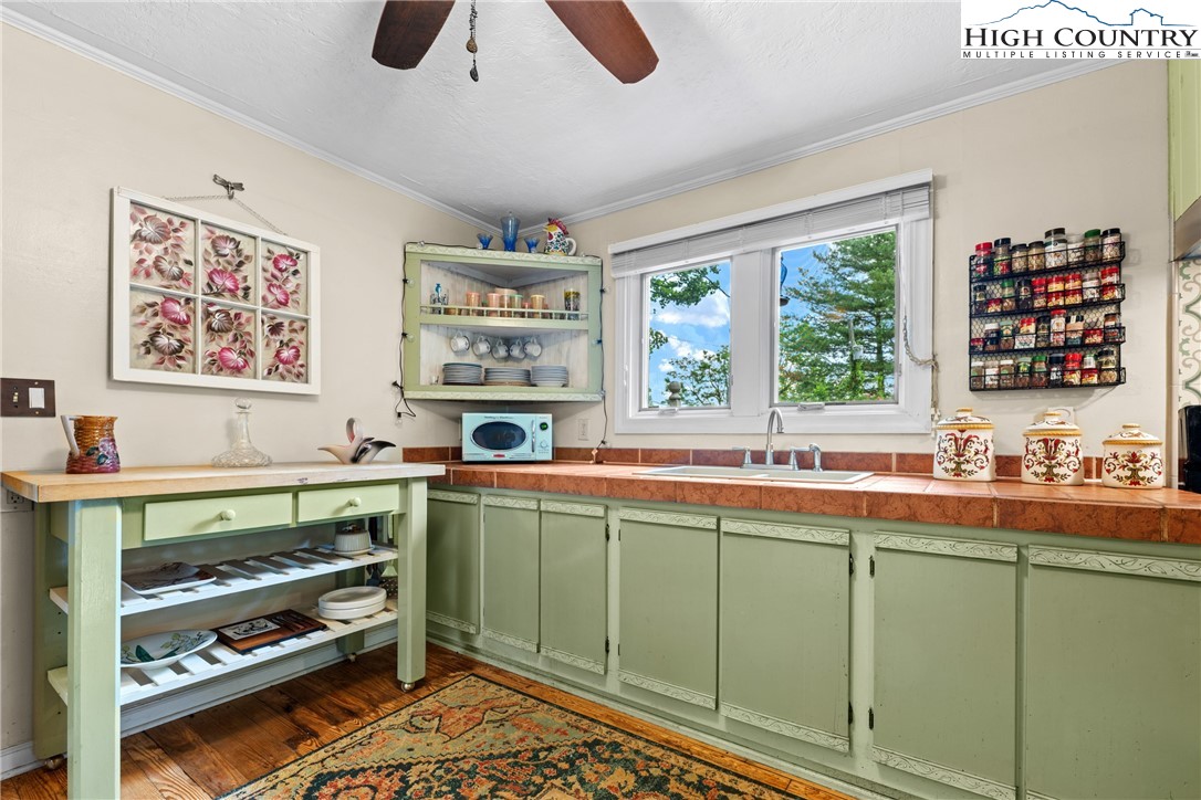 260 Sunny Acres Overlook, Unit OVERLOOK Boone, NC 28607 - Photo 10 of 28