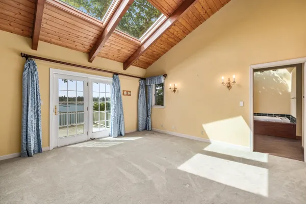 $1,200,000 | 47 Barter Point Road, St. George, ME 04860