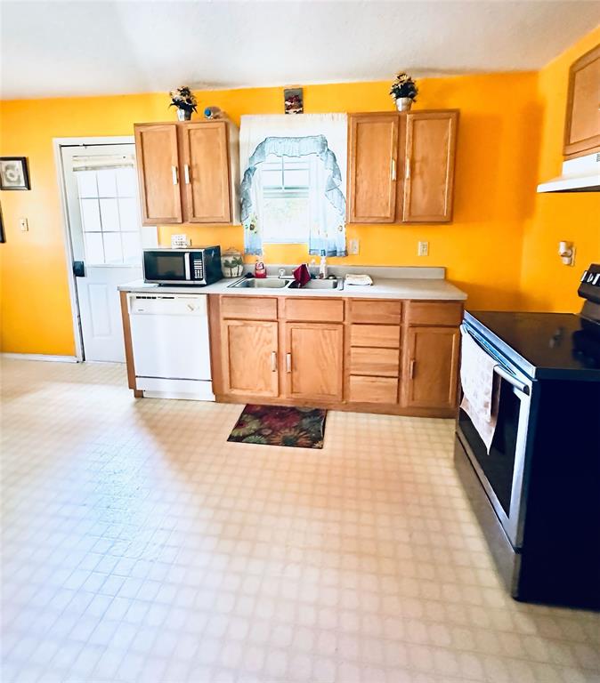 300 Southwest 3rd Street Hubbard, TX 76648 - Photo 10 of 20