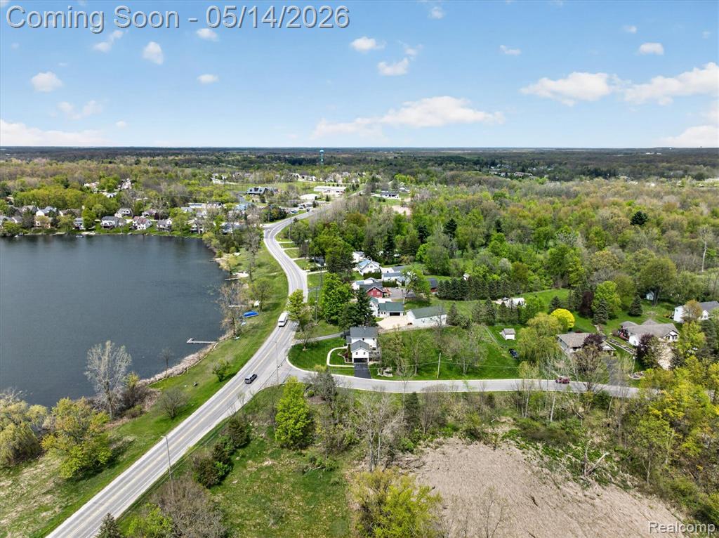 12409 Fenton Road Fenton, MI 48430 - Photo 53 of 61