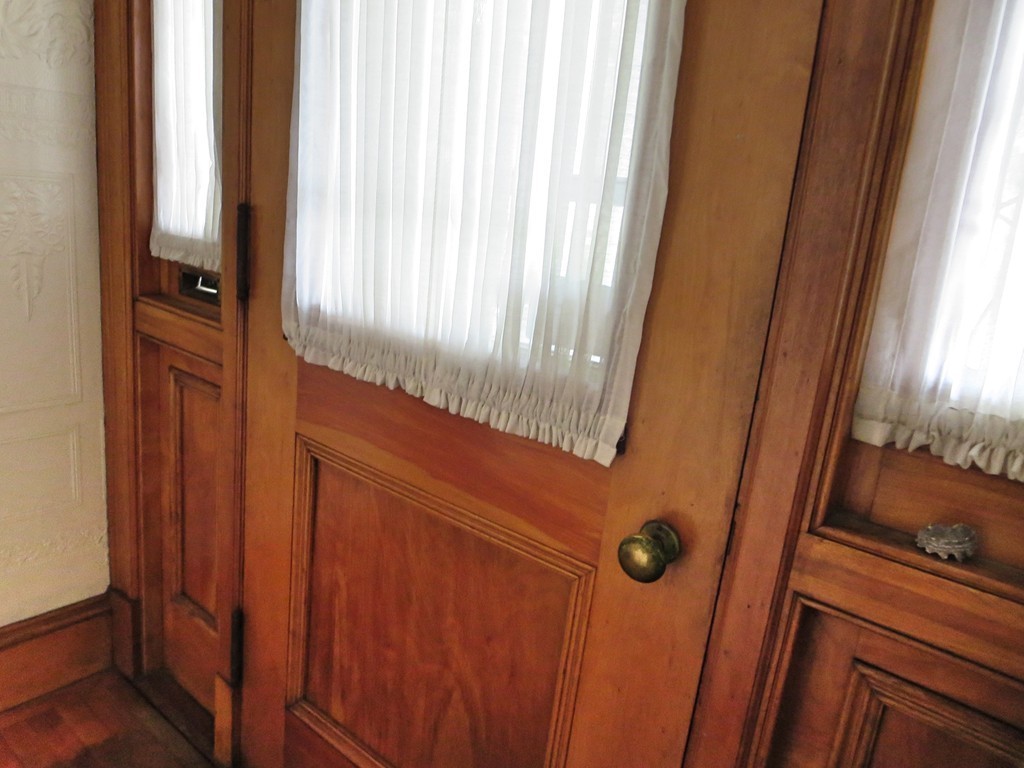 73 Sagamore Road Worcester, MA 01609 - Photo 6 of 30 Gallery Image 6