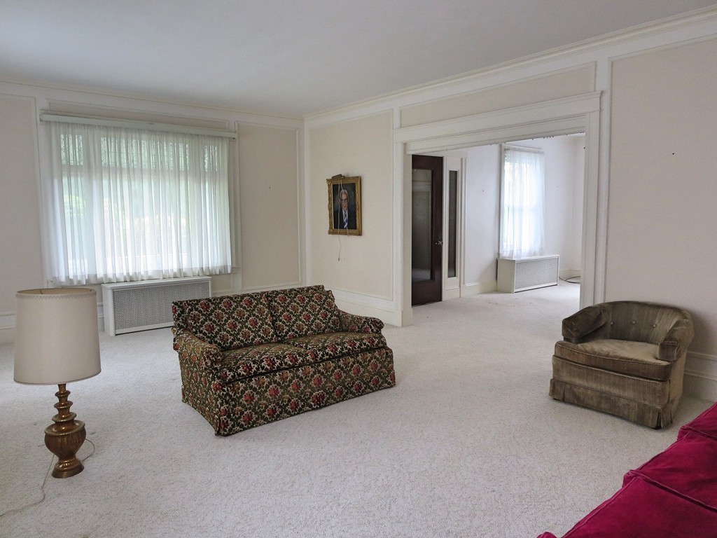 73 Sagamore Road Worcester, MA 01609 - Photo 8 of 30 Gallery Image 8