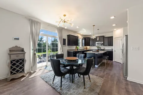 $599,900 | 27008 Ashgate Crossing, Plainfield, IL 60585