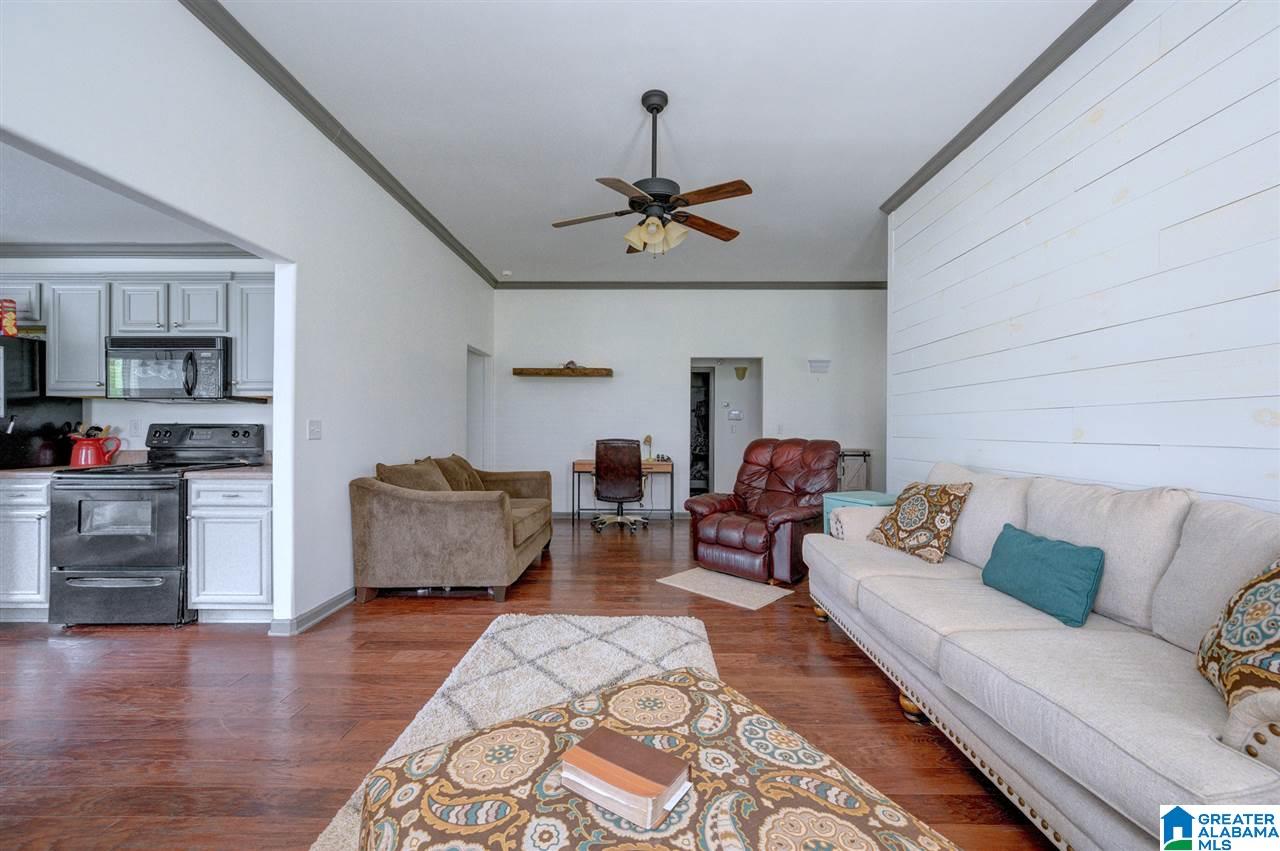 519 Village Springs Lane Springville, AL 35146 - Photo 14 of 21