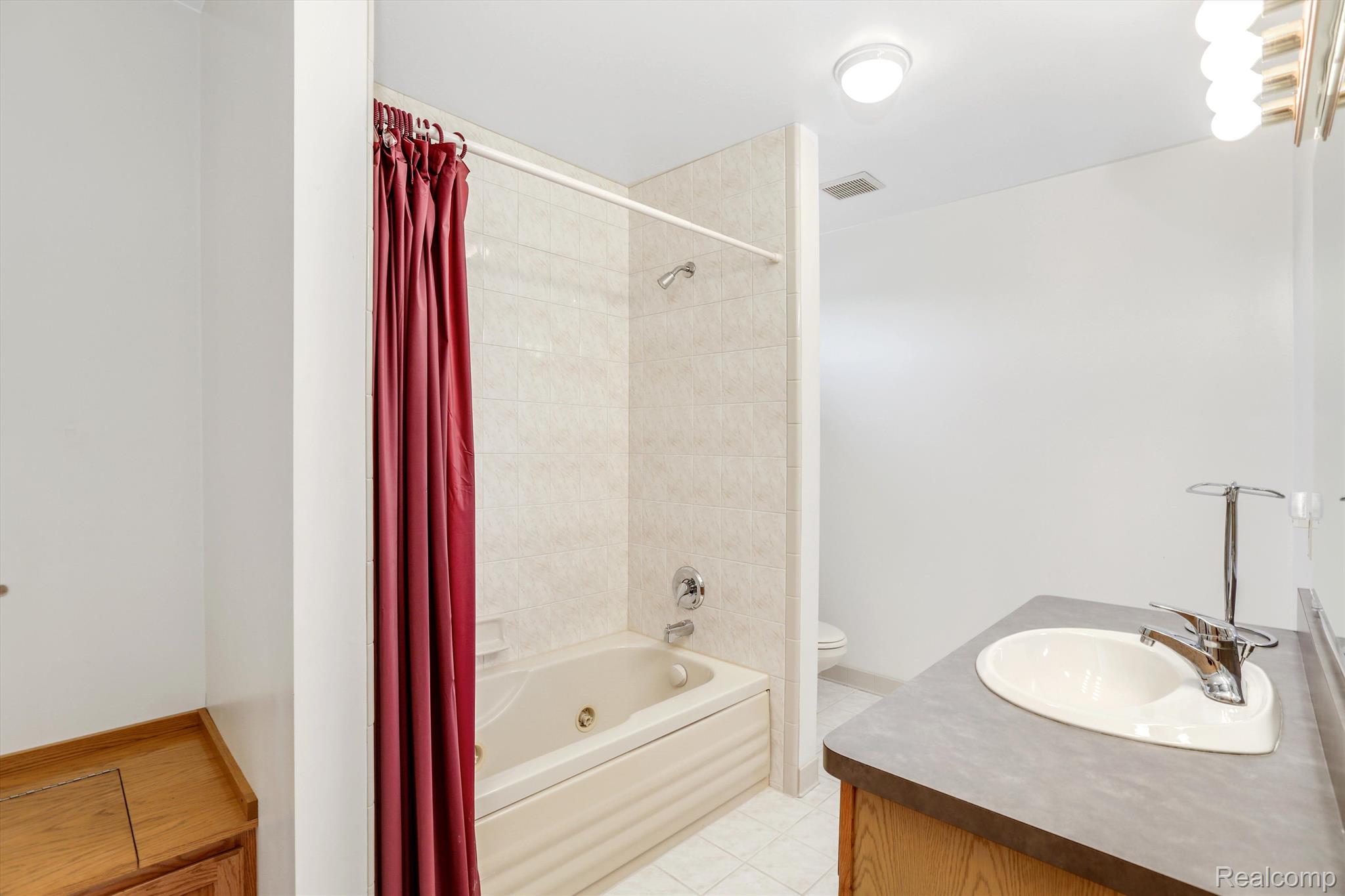 7264 Bluebill Road Algonac, MI 48001 - Photo 19 of 41 Gallery Image 19