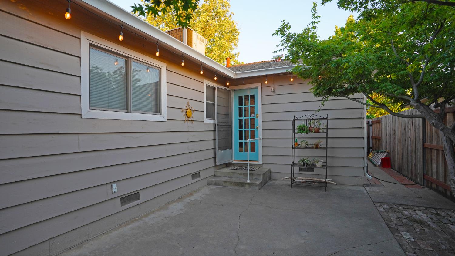 1719 West Locust Street Lodi, CA 95242 - Photo 15 of 18
