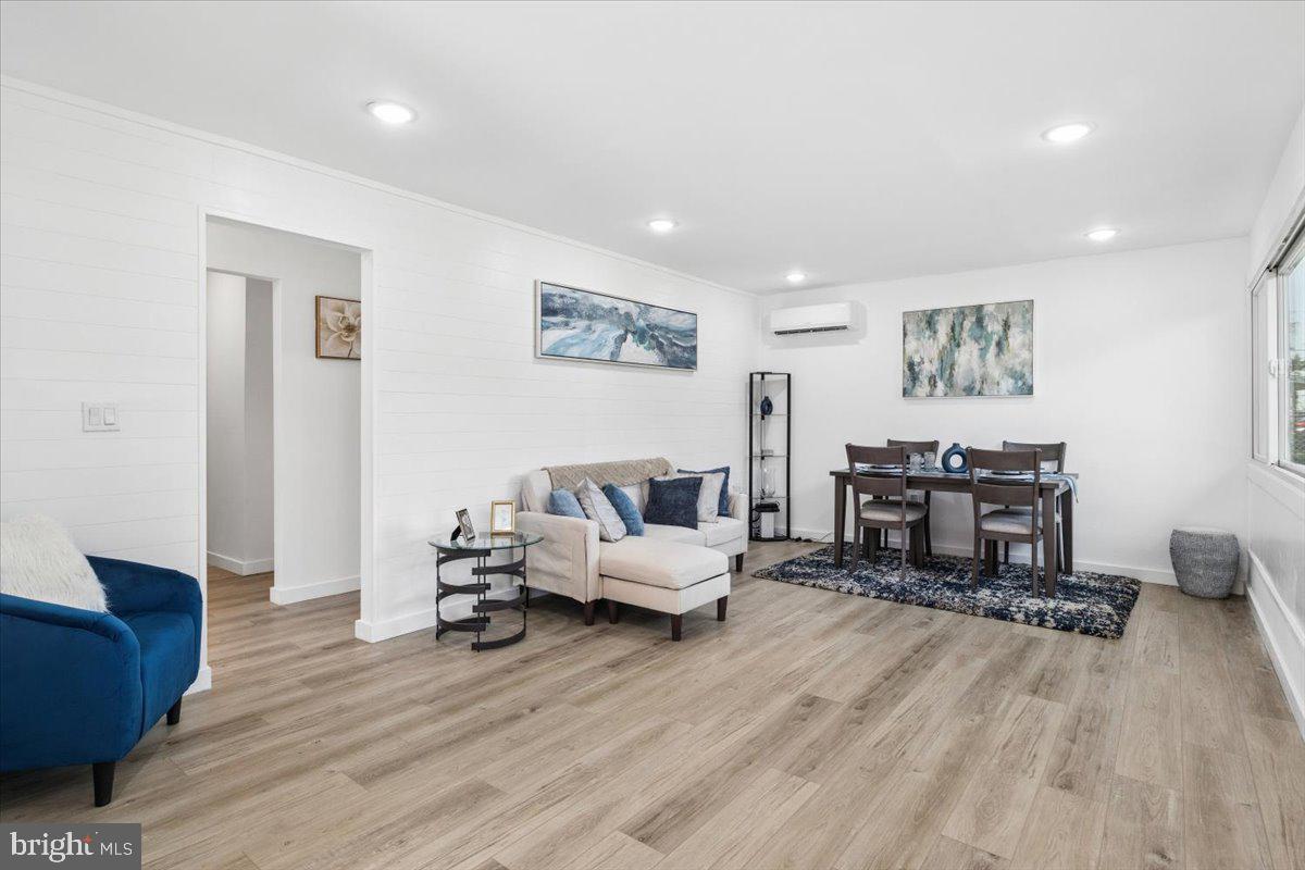 336 Larch Road Mount Laurel, NJ 08054 - Photo 3 of 20 Gallery Image 3