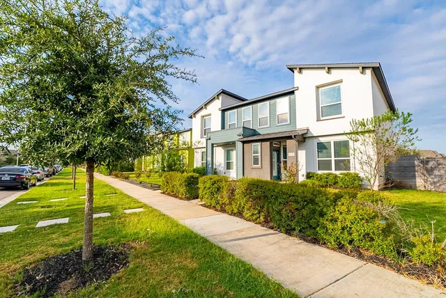 $1,995 | 8720 Whitter Drive, Unit B, Austin, TX 78747