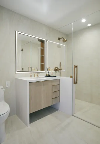 $3,000,000 | 3 Court Square, Unit PH307 | Long Island City