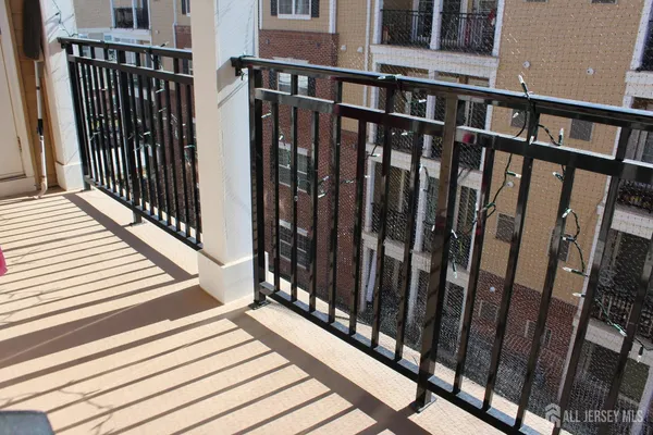 $2,500 | 446 Micali Way, South Plainfield, NJ 07080