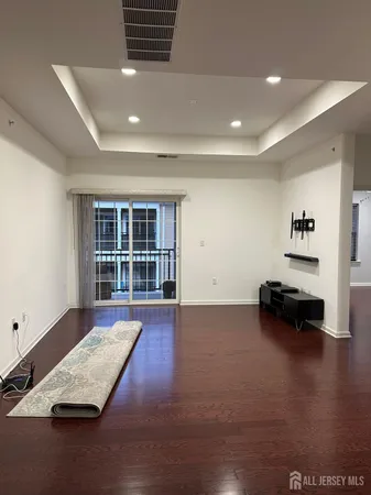 $2,500 | 446 Micali Way, South Plainfield, NJ 07080