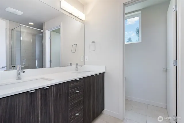 $3,550 | 3810 California Avenue Southwest, Unit C, Seattle, WA 98116