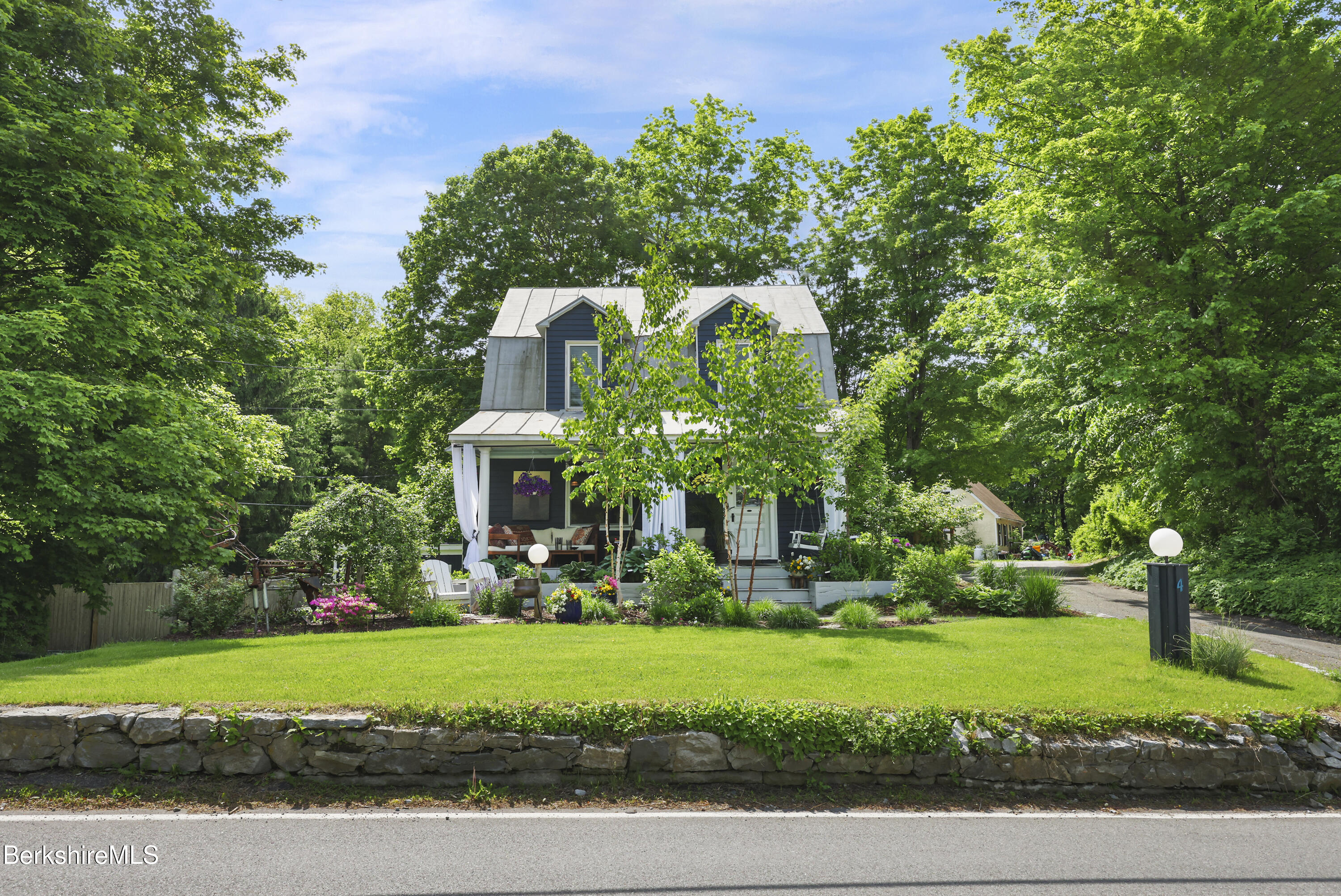 4 Lenox Road West Stockbridge, MA 01266 - Photo 2 of 42 10 MAIN_2Exterior Front