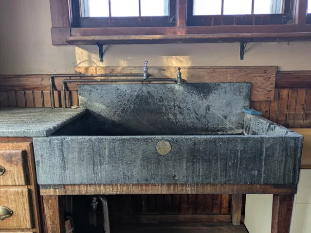 $389,000 | 15 Bailey Avenue, Claremont, NH 03743