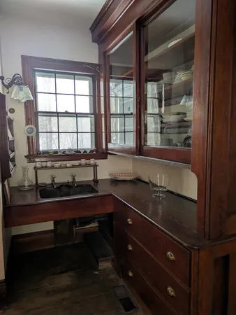 $389,000 | 15 Bailey Avenue, Claremont, NH 03743