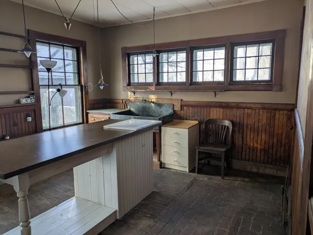 $389,000 | 15 Bailey Avenue, Claremont, NH 03743