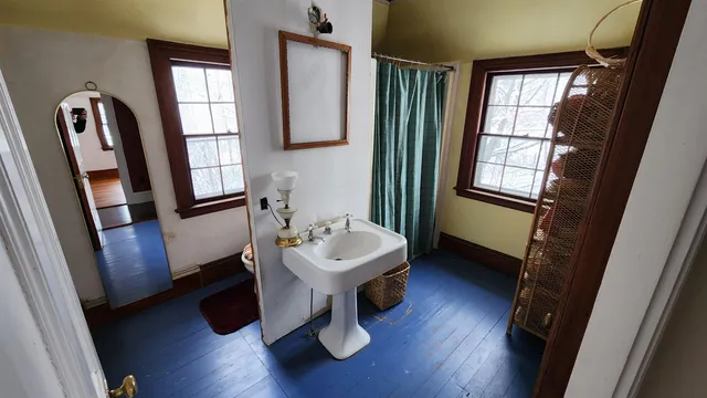 $389,000 | 15 Bailey Avenue, Claremont, NH 03743