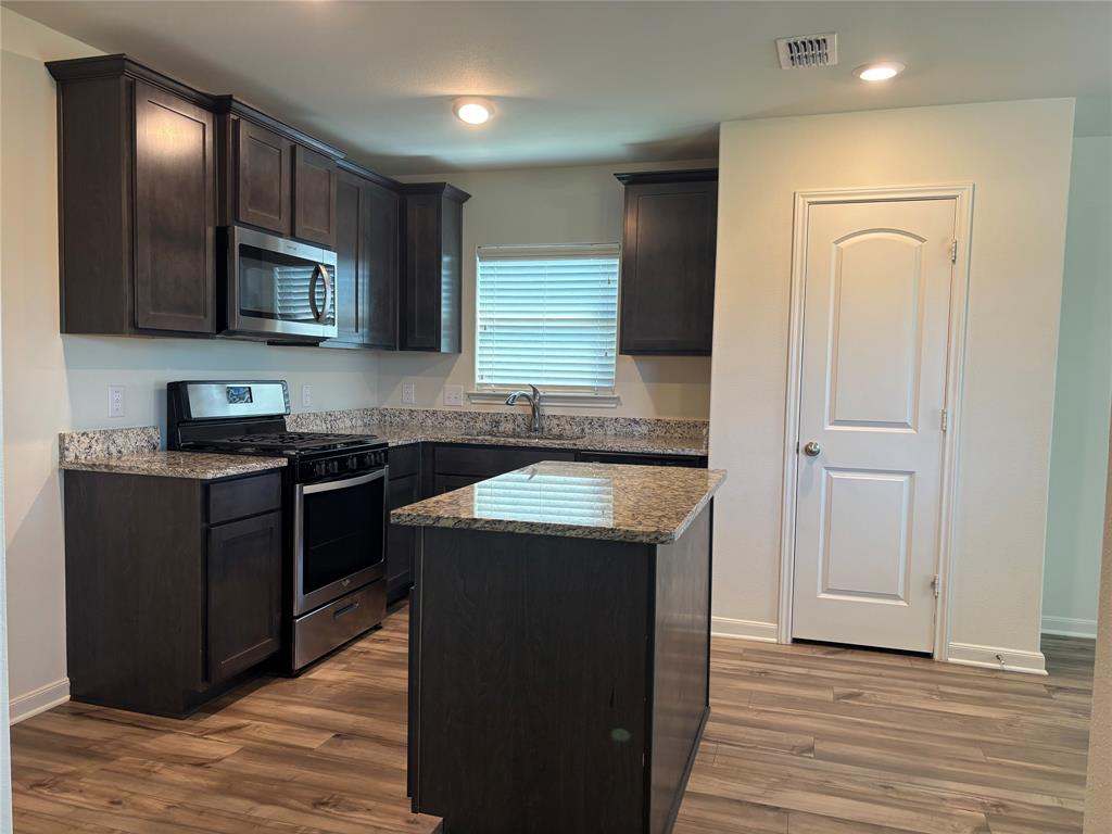 3095 Barzona Road Forney, TX 75126 - Photo 6 of 24