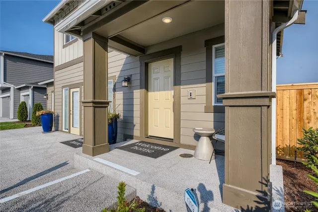 $605,950 | 19925 137th Ave Court East, Graham, WA 98338