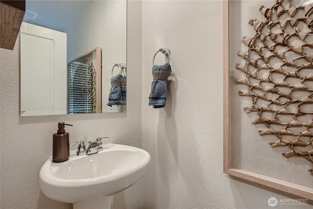 $605,950 | 19925 137th Ave Court East, Graham, WA 98338