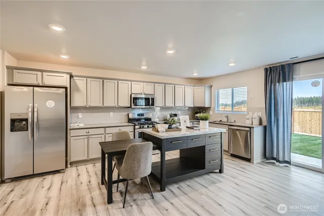 $605,950 | 19925 137th Ave Court East, Graham, WA 98338