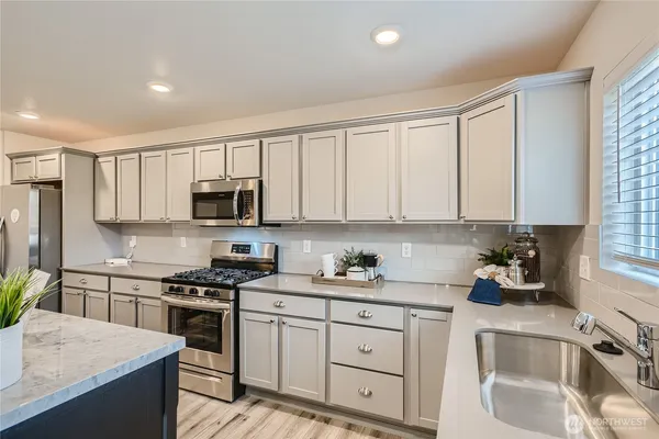 $605,950 | 19925 137th Ave Court East, Graham, WA 98338