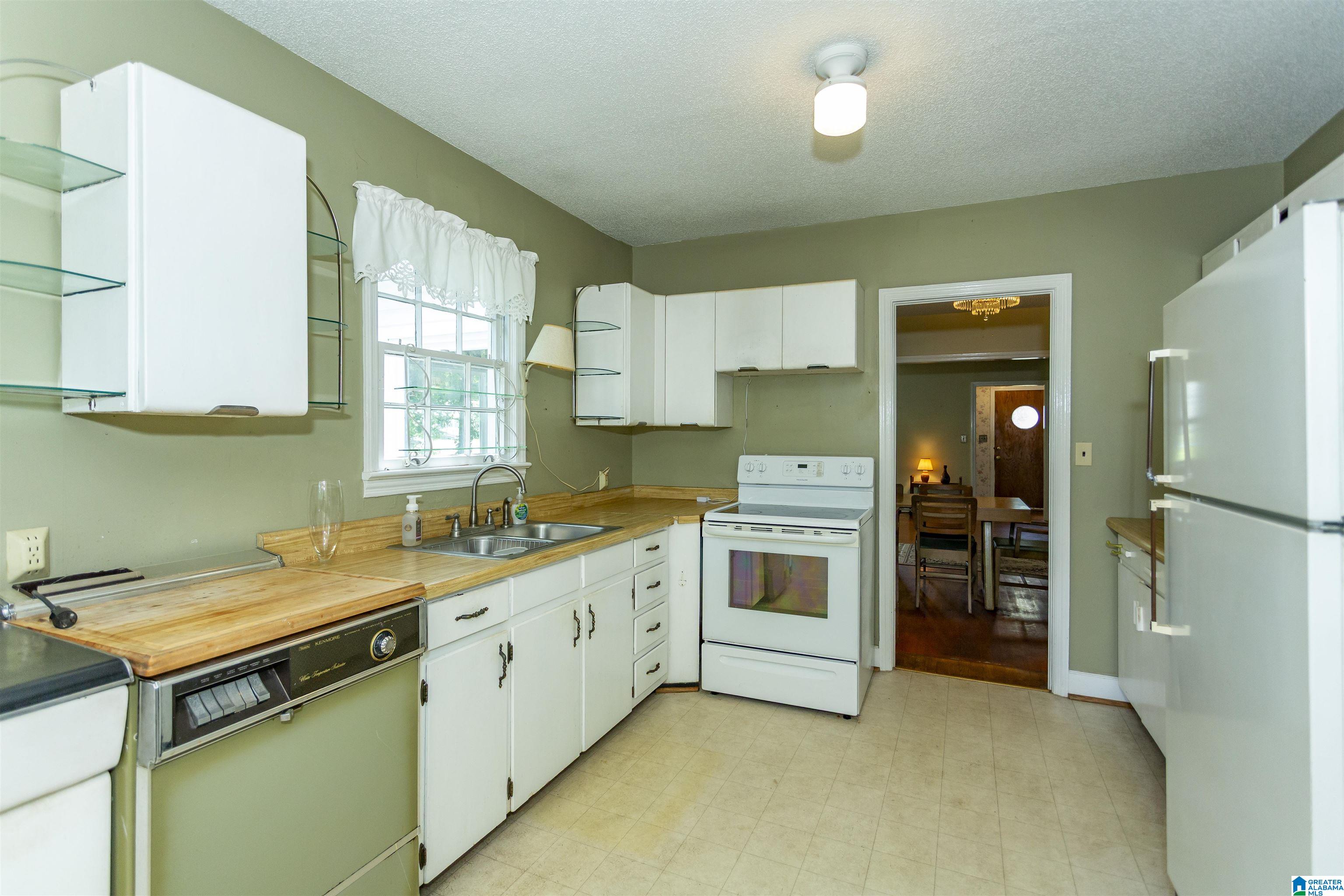 2028 High School Road Bessemer, AL 35023 - Photo 22 of 47