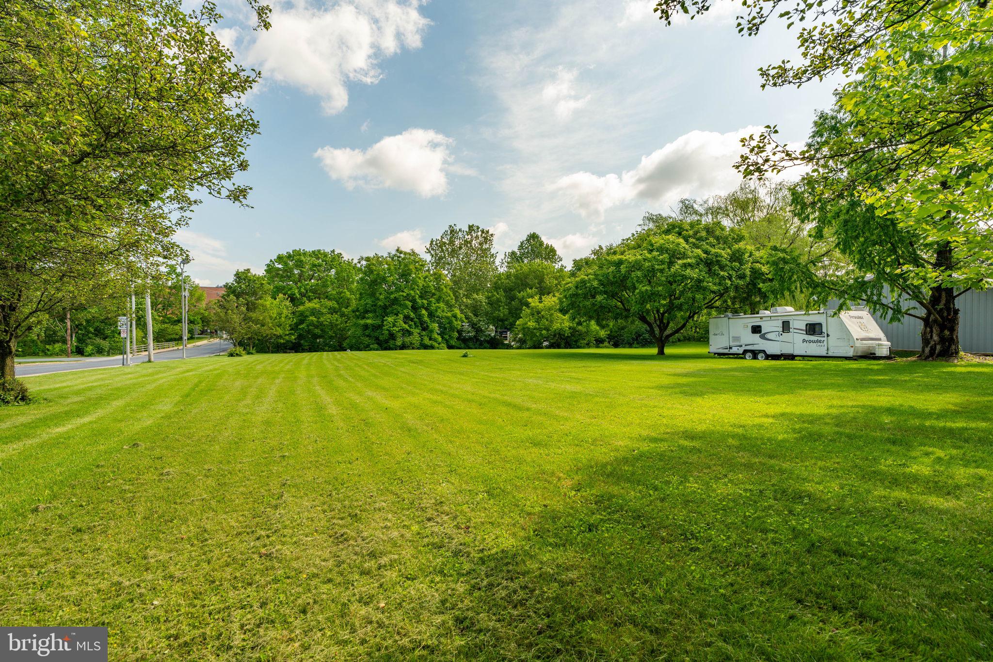 601 East Main Street Lititz, PA 17543 - Photo 13 of 18
