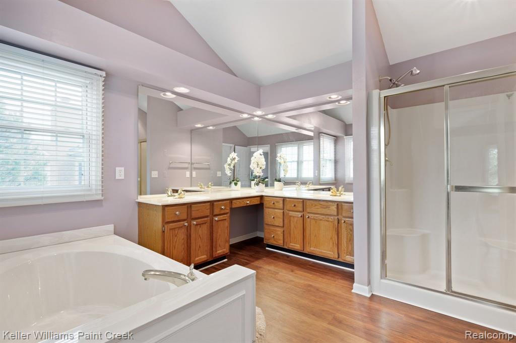 1704 Devonwood Drive Rochester Hills, MI 48306 - Photo 25 of 38