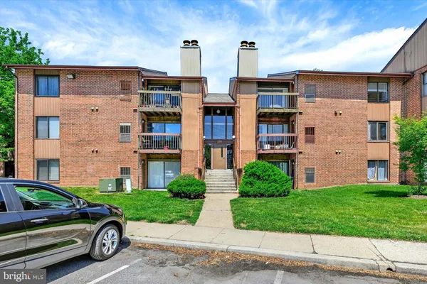 $207,500 | 116 Mountain Road, Unit 3C, Glen Burnie, MD 21060