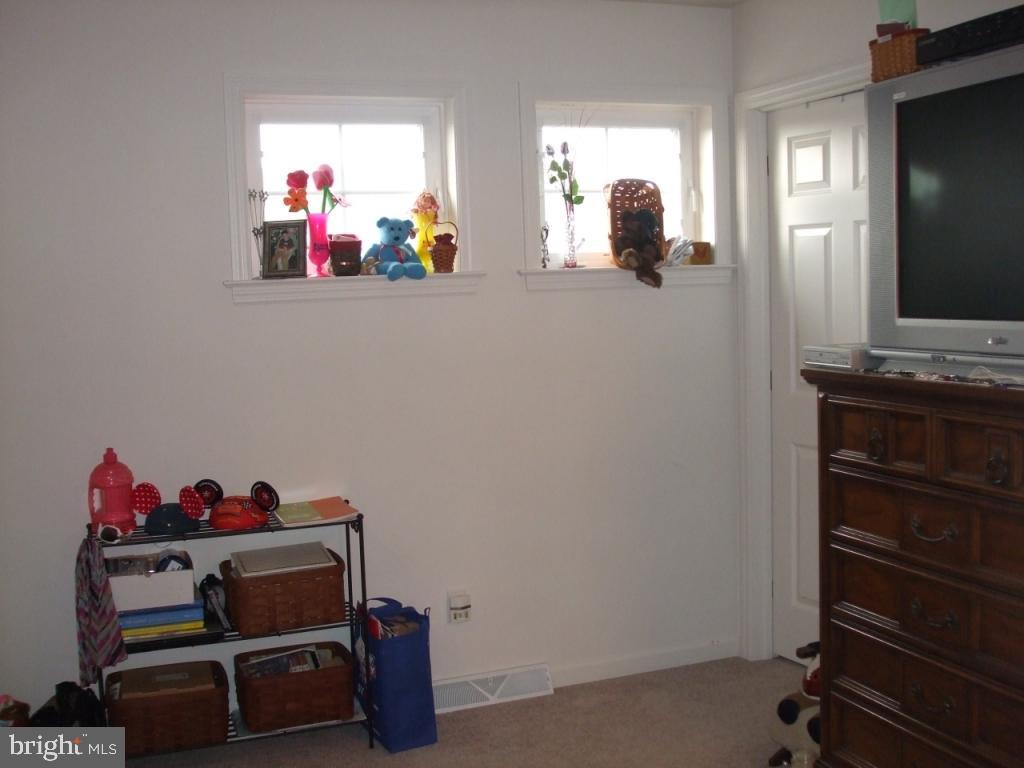 532 Fox Ridge Lane Lebanon, PA 17042 - Photo 10 of 18 Gallery Image 10