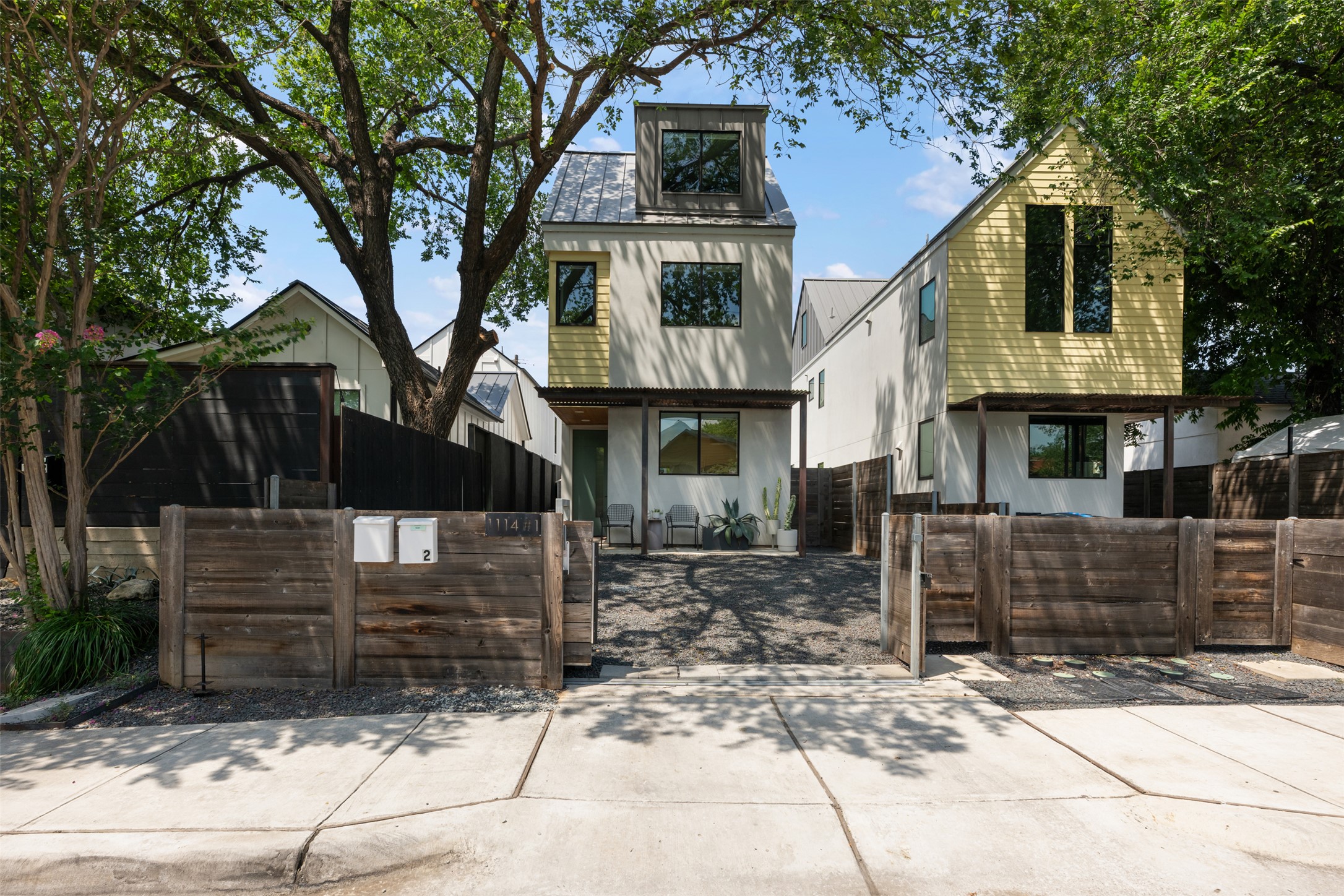 1114 East 3rd Street, Unit 1 Austin, TX 78702 - Photo 38 of 39