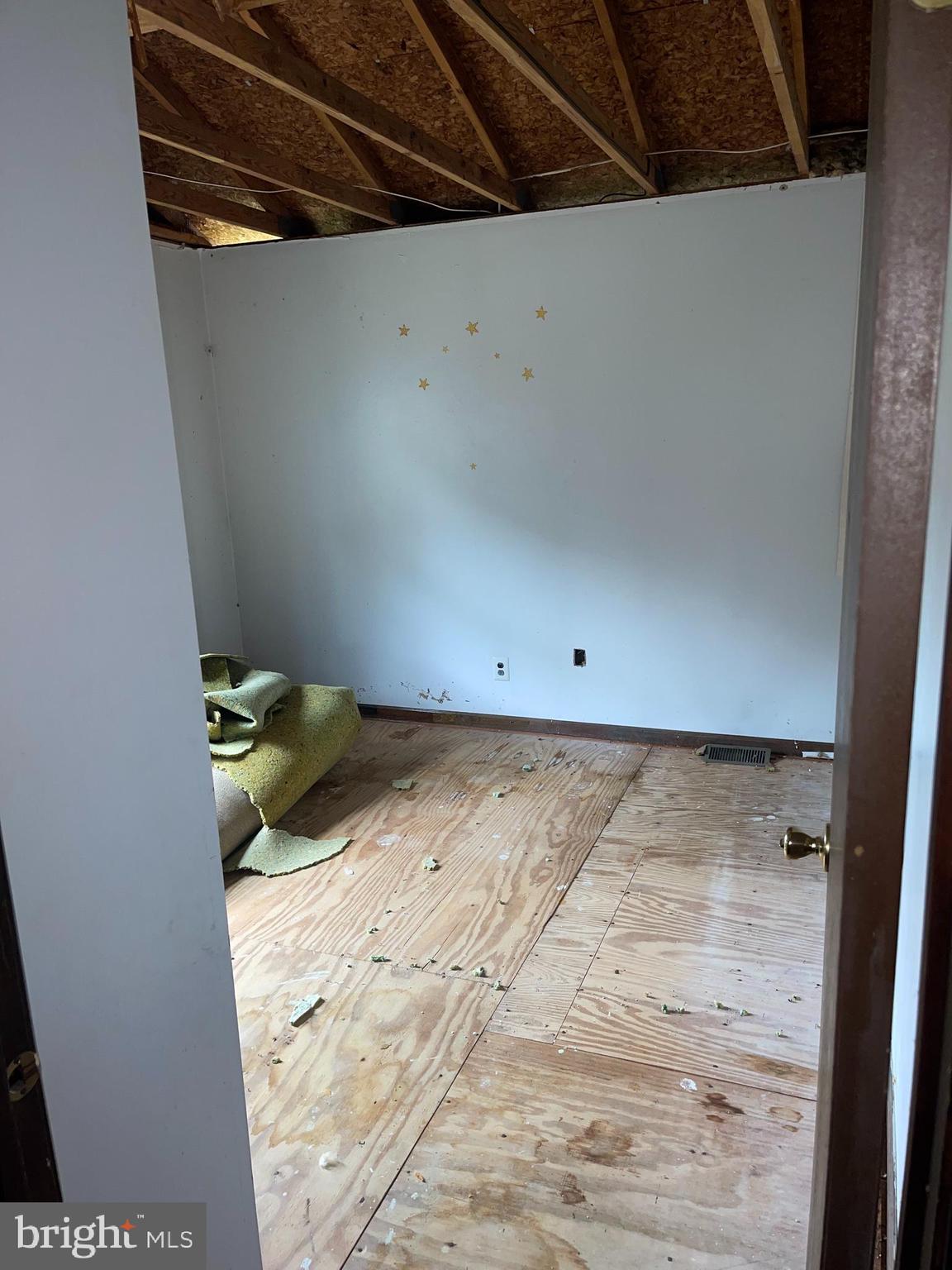 2857 Erial Road Sicklerville, NJ 08081 - Photo 19 of 48 a view of room