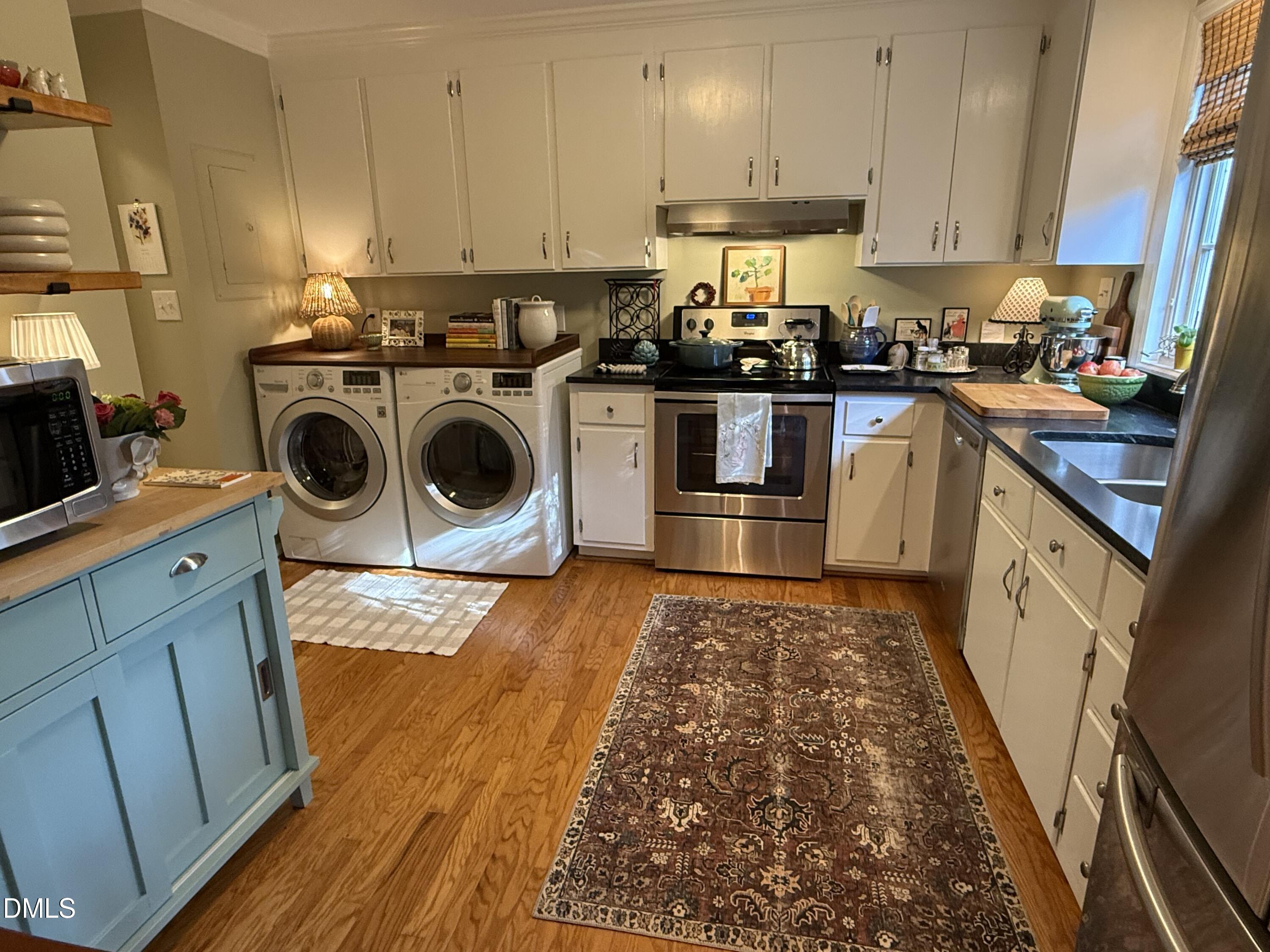 3017 Wycliff Road Raleigh, NC 27607 - Photo 10 of 12 IMG_6999