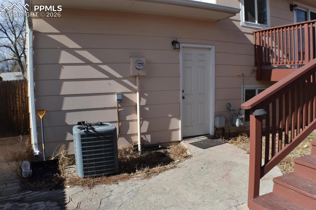 1095 Peterson Road Colorado Springs, CO 80915 - Photo 28 of 29