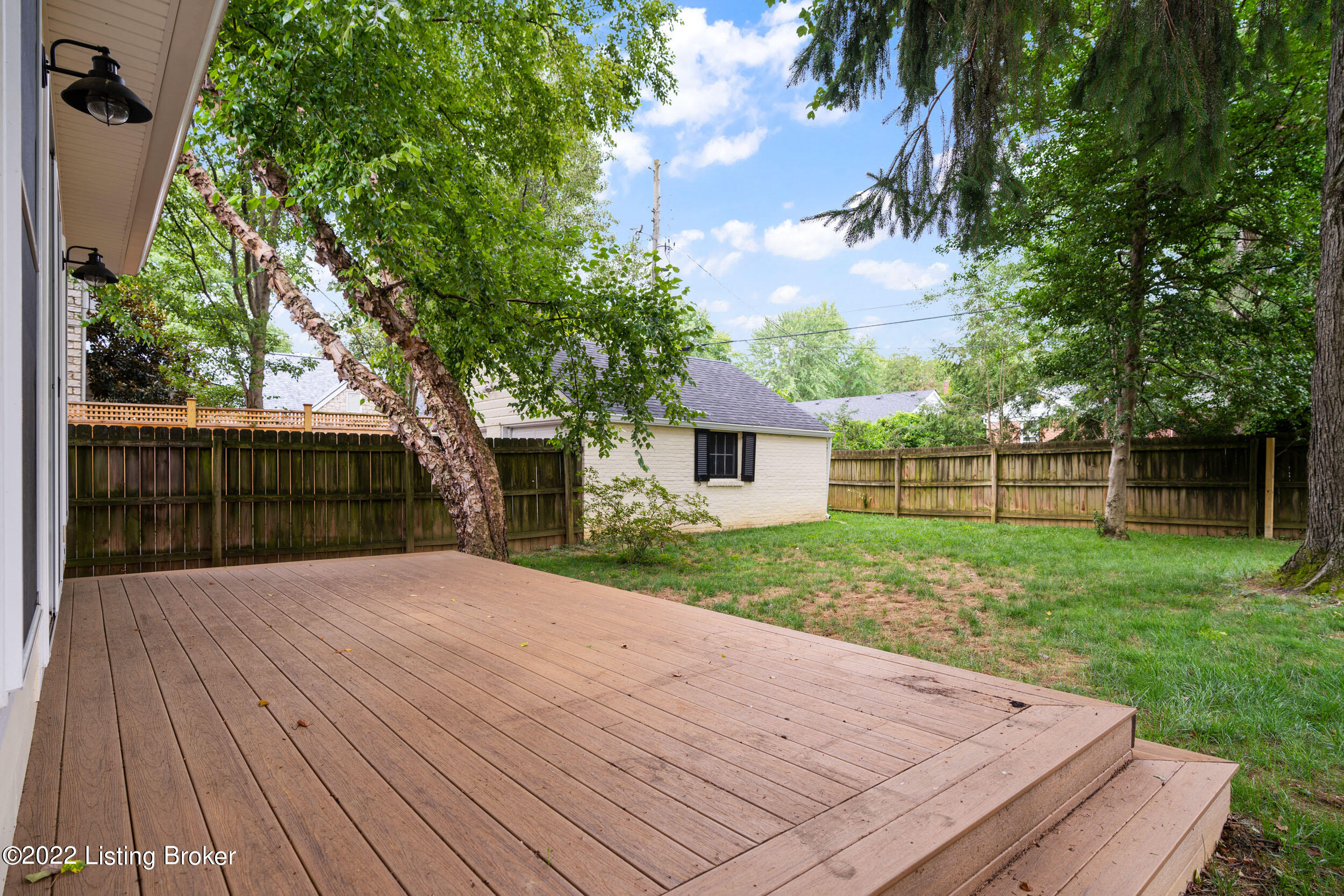302 Oread Road Louisville, KY 40207 - Photo 6 of 11 302 Oread Road-09