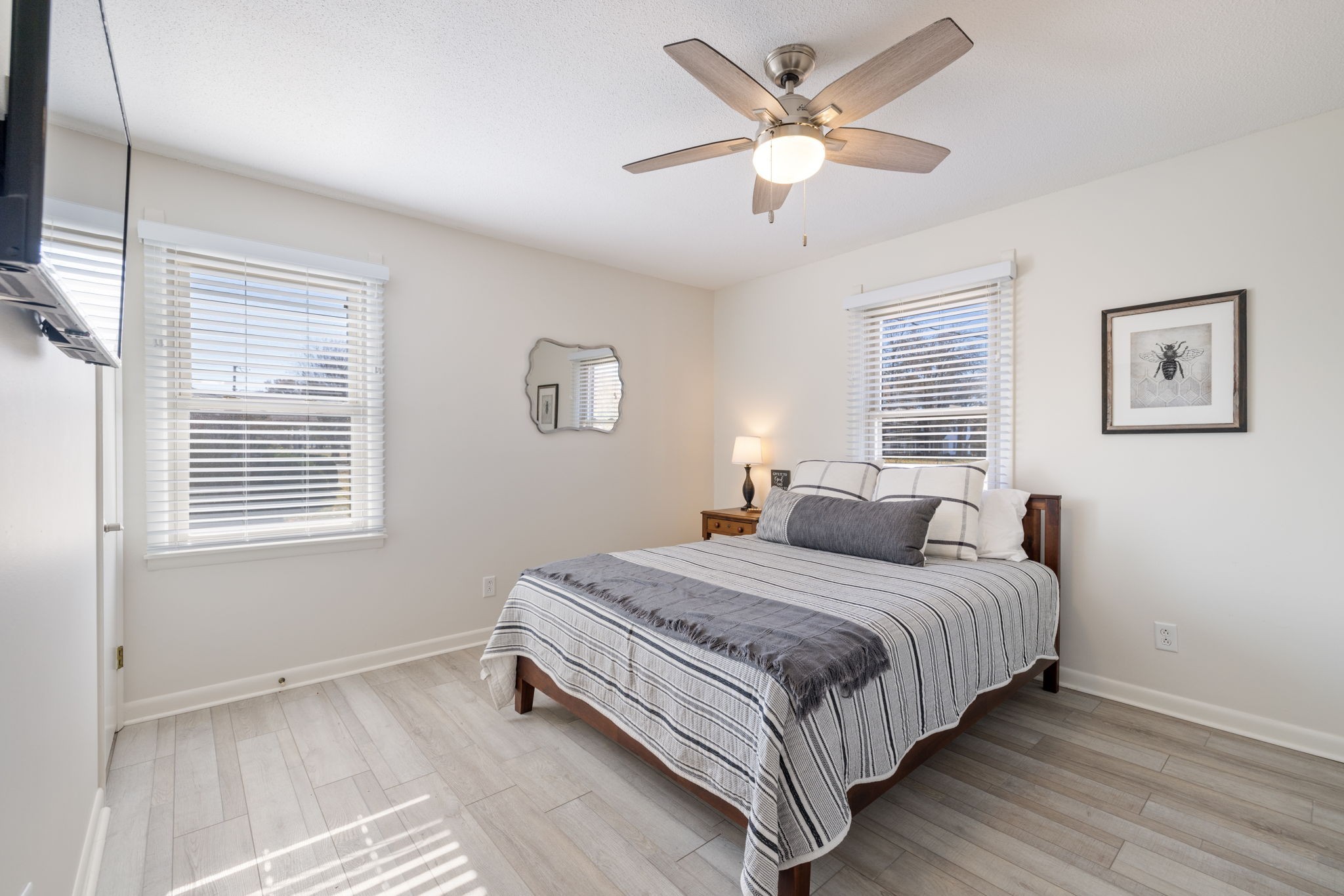 1755 Mc Bride Road Lewisburg, TN 37091 - Photo 33 of 59 a bedroom with a bed and a window