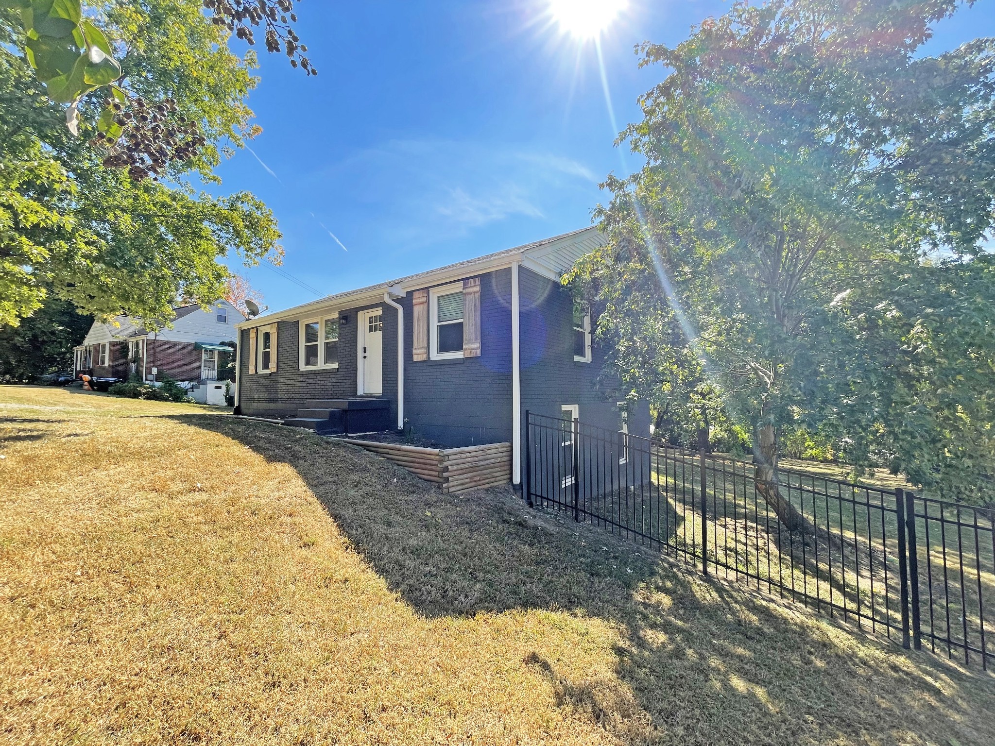 713 Dover Road Nashville, TN 37211 - Photo 1 of 23 Gallery Image 1