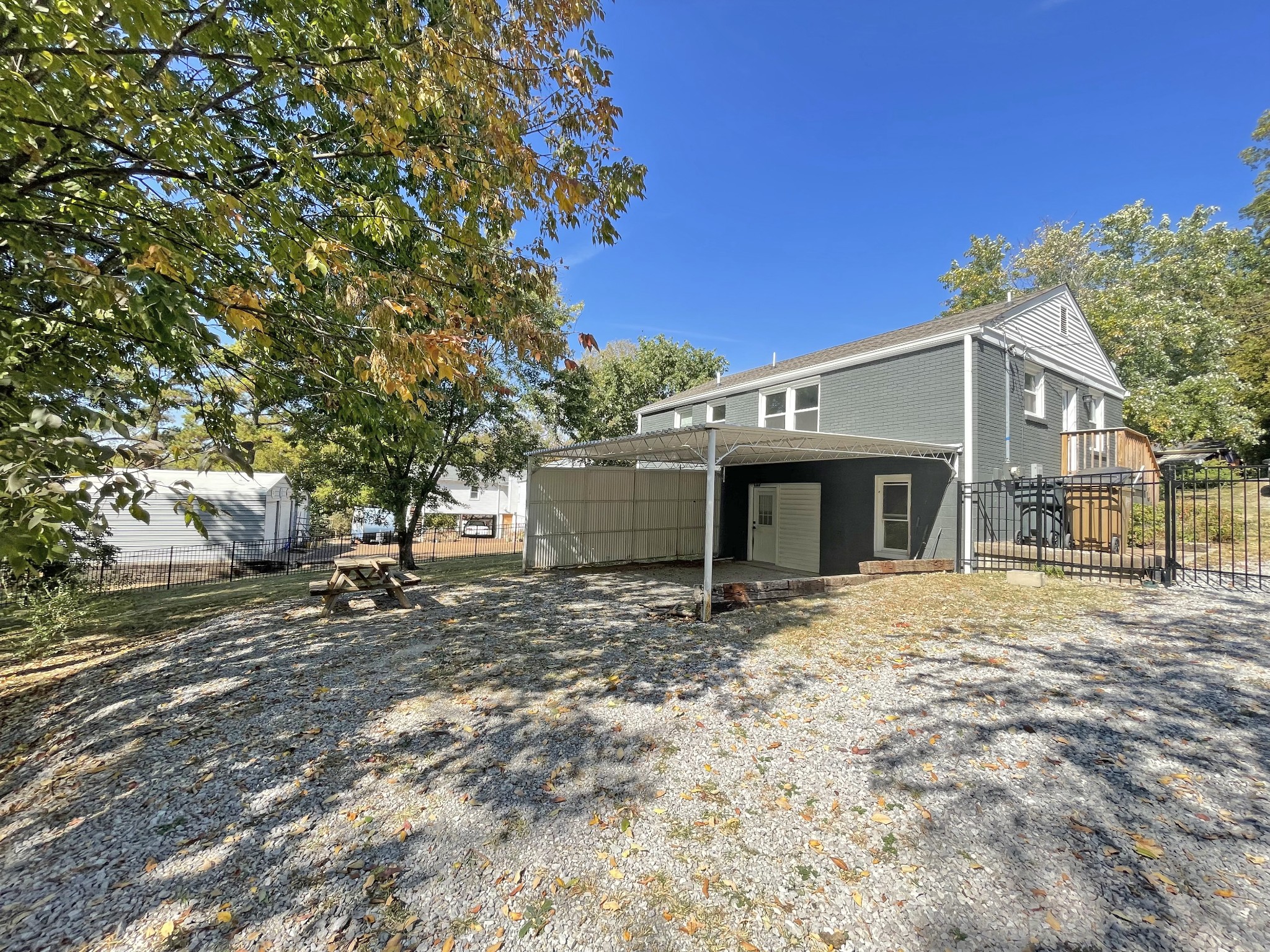 713 Dover Road Nashville, TN 37211 - Photo 4 of 23 Gallery Image 4