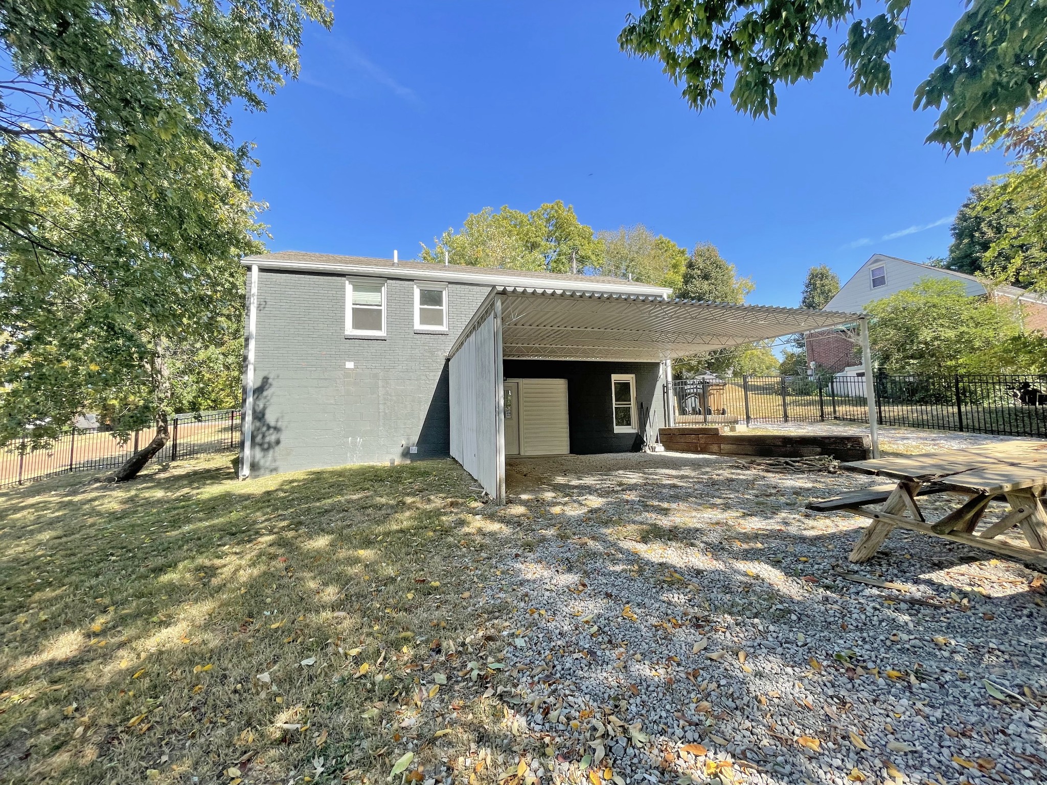 713 Dover Road Nashville, TN 37211 - Photo 5 of 23 Gallery Image 5