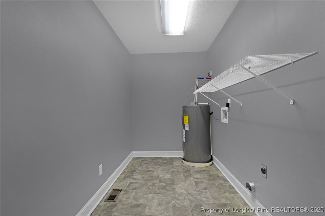 104 Stonewall Street Raeford, NC 28376 - Photo 17 of 36