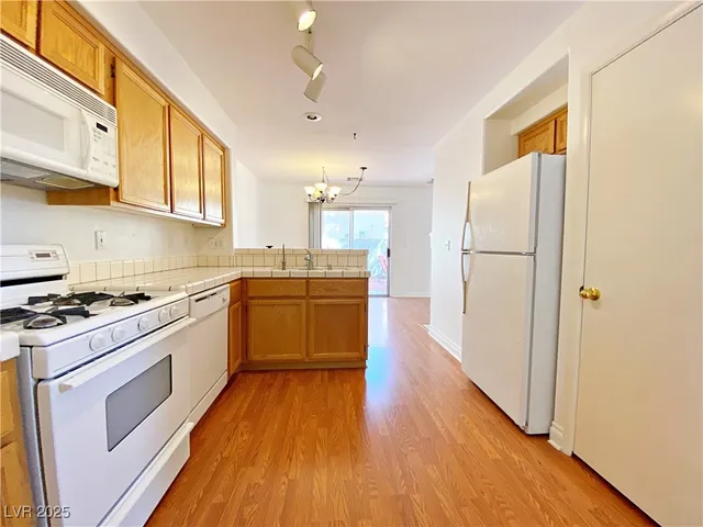 $1,850 | 198 Chadwell Court, Henderson, NV 89074