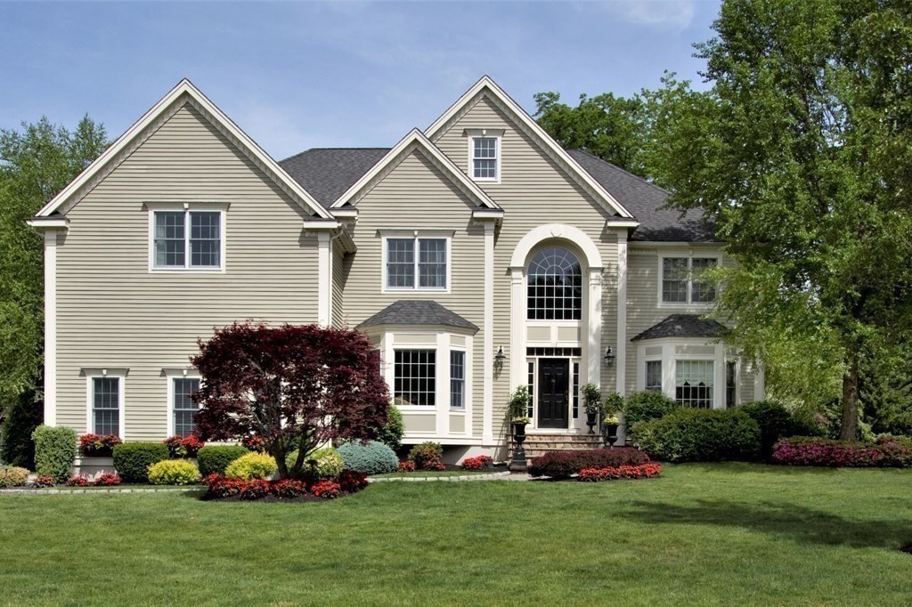 113 Mill Street Middleton, MA 01949 - Photo 2 of 38