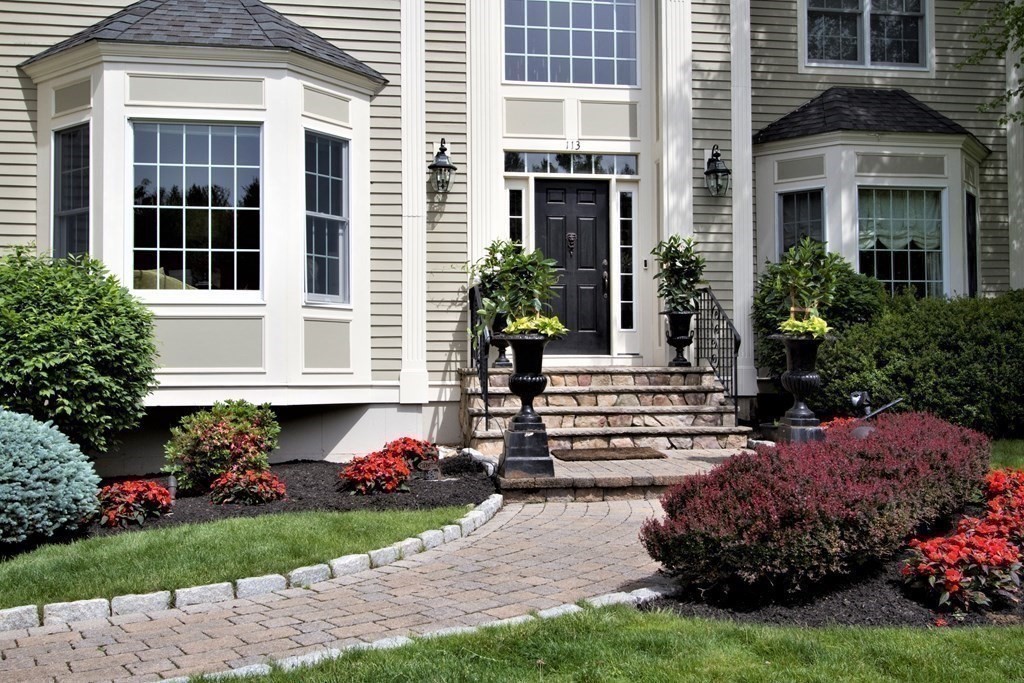 113 Mill Street Middleton, MA 01949 - Photo 3 of 38